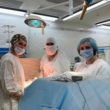 Фото: Кемеровские врачи удалили женщине трёхкилограммовую опухоль матки 1