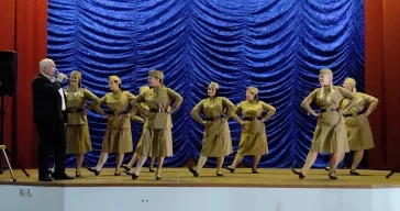 Фото: В «Южном Кузбассе» выступают «Фронтовые бригады» 3