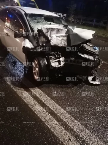 Фото: В Кемерове в результате ДТП на улице Федоровского пострадали 2 человека 1
