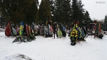 Фото: На Украине из-за дефицита места на кладбищах предложили разрешить похороны в парках 1