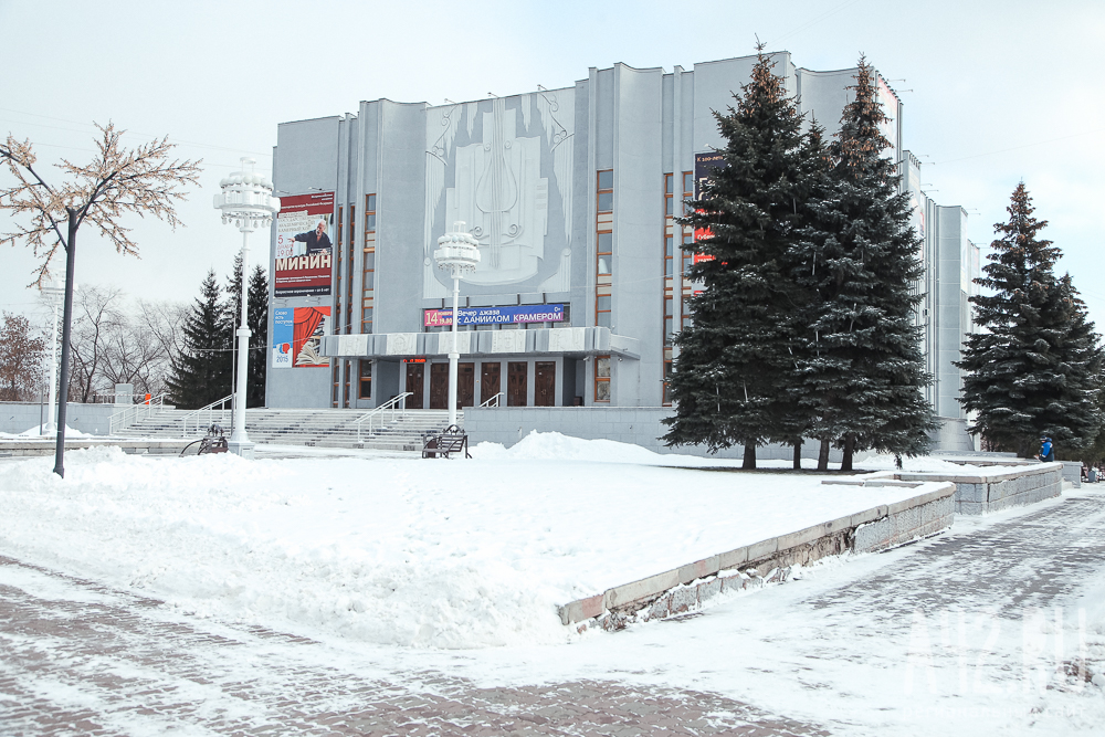 Известные артисты отменили спектакли и концерты в Кемерове
