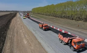 Дорожники завершают реконструкцию трассы на въезде в Кузбасс