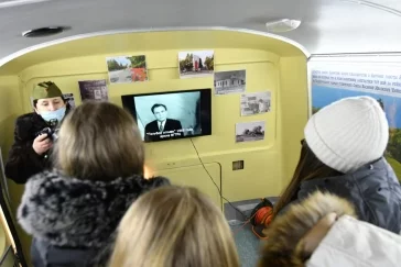Фото: В Кузбассе переделали автобус в музей, рассказывающий о подвиге Николая Масалова 3