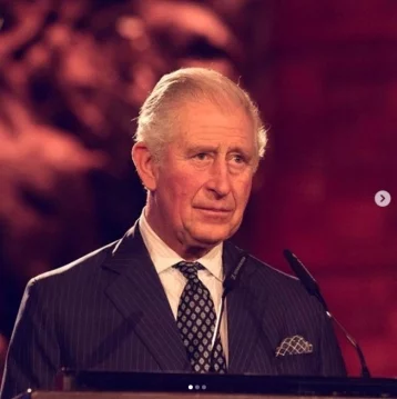 Фото: 71-летний принц Чарльз в рекордные сроки смог вылечиться от коронавируса 1