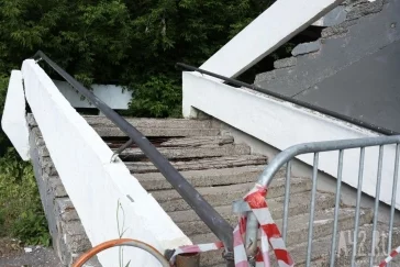Фото: В Кемерове отремонтируют обветшавшую лестницу на входе в Сосновый бор 3