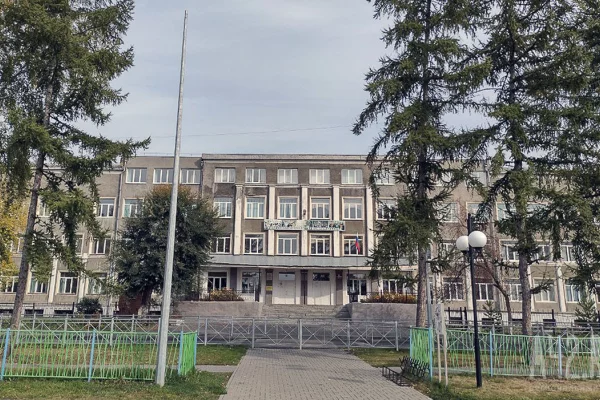 Власти Кемерова рассказали, как продвигается ремонт школы №19