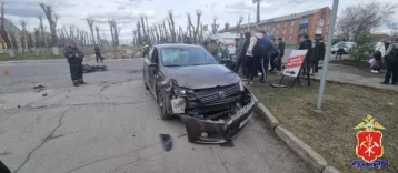 Фото: В Кузбассе автомобиль столкнулся с мотоциклом, пострадали два 16-летних подростка 1