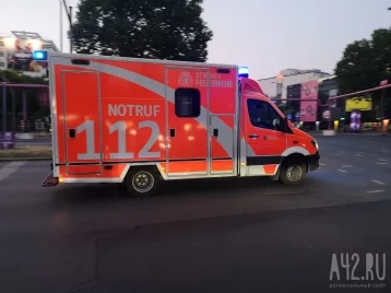 Фото: При столкновении грузовика с пассажирским поездом в Германии пострадали 25 человек 1