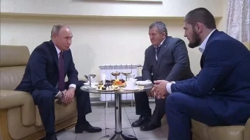 Фото: «Это были слова мужика»: стало известно, что Путин сказал Нурмагомедову после победы над Макгрегором 1