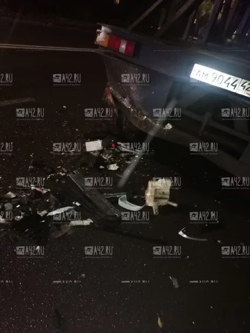 Фото: В Кемерове в результате ДТП на улице Федоровского пострадали 2 человека 2