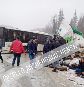 Фото: По факту смертельного ДТП с автобусом в Кузбассе возбудили ещё одно уголовное дело 1