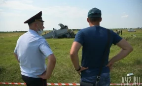 Власти Кузбасса озвучили данные о числе пострадавших при крушении самолёта на Танае