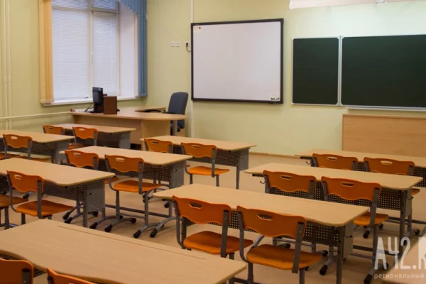 Учителем года России стал преподаватель китайского и английского языков из Белгорода