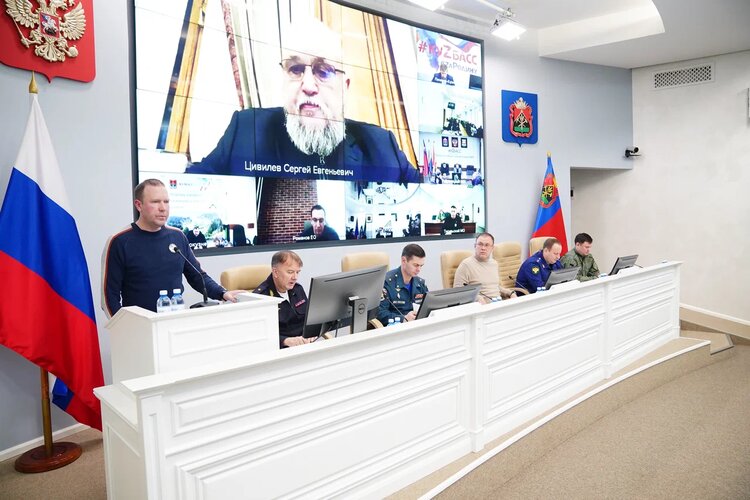 Сергей Цивилёв: в Кузбассе проверят все организации, оказывающие социальные услуги