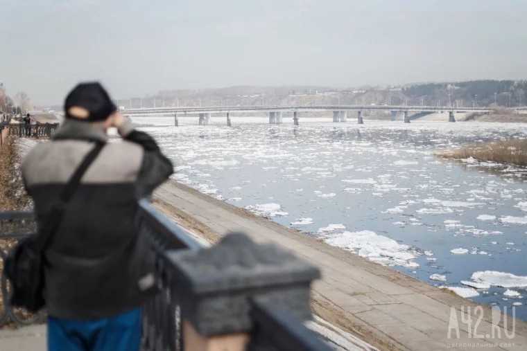 Фото: Томь освобождённая: в Кузбассе начался ледоход 19