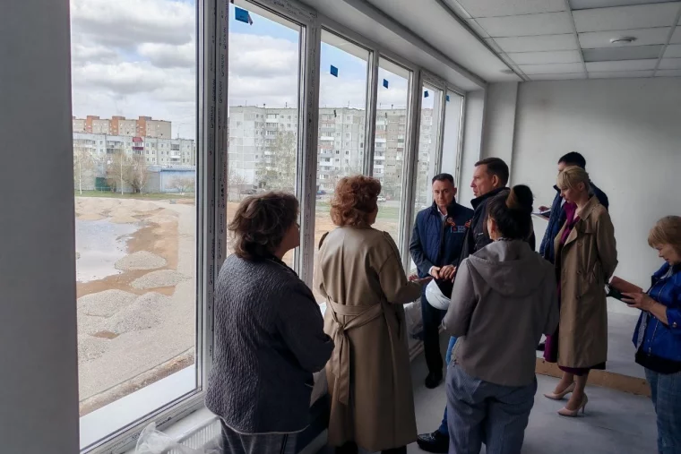 Фото: В кузбасском городе завершает капремонт школы №14 5