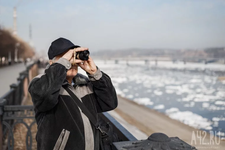 Фото: Томь освобождённая: в Кузбассе начался ледоход 20