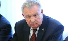 Экс-губернатору Хабаровского края дали условный срок за растрату 7,5 млн рублей