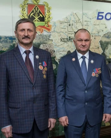 Фото: Два кузбассовца стали заслуженными врачами РФ 1