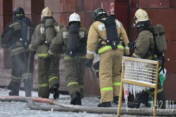 Фото: Власти Кузбасса рассказали о числе пострадавших при пожаре и их состоянии 1