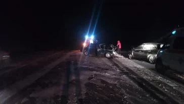Фото: Один погиб и двое пострадали в серьёзном ДТП на кузбасской трассе 3