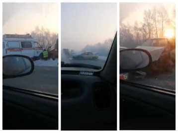 Фото: ДТП с участием автомобиля скорой помощи на кузбасской трассе попало на видео 1