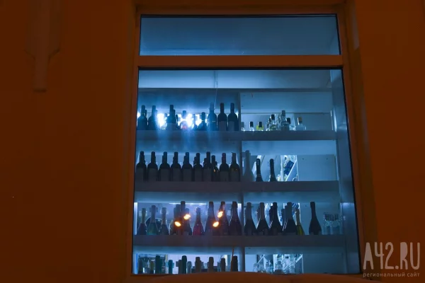 Все алкомаркеты прекратили работу в Вологодской области