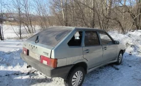 Кузбассовец угнал автомобиль у бывшего соседа, чтобы покататься