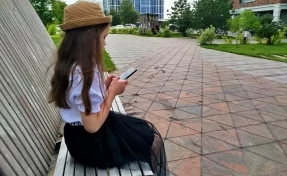 Мошенники чаще всего звонят кузбасским детям во вторник утром