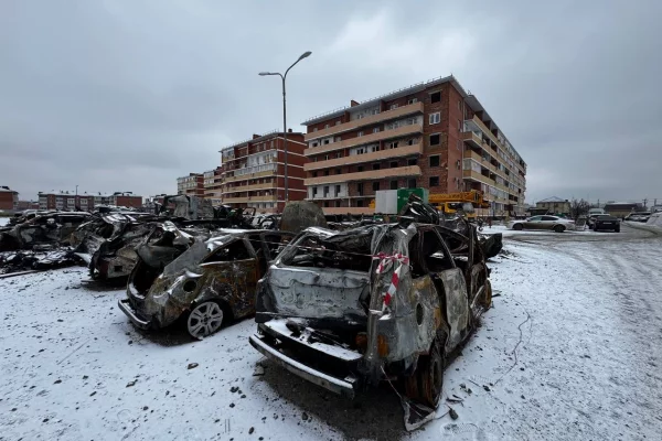 В Адыгее в результате атаки БПЛА повреждено более 170 автомобилей