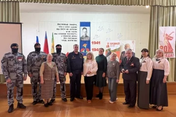 Фото: Новокузнецкой школе присвоили имя участника ВОВ 1