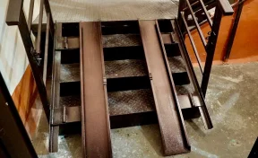 В многоэтажке Прокопьевска установили пандус после жалобы губернатору