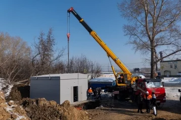 Фото: В кемеровском Пионере начали монтировать насосную станцию для нового водопровода 1