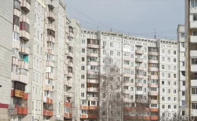 Беспилотник попал в жилой дом в Волгограде