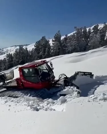 Фото, видео: <a href=https://t.me/dirsheregesh/10618>Дирекция курорта «Шерегеш»</a> / Телеграм