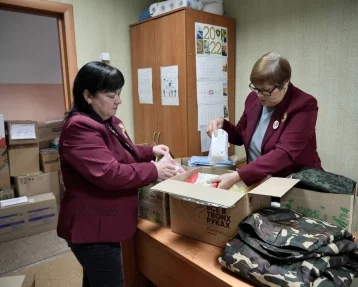 Фото: Продукты, одежда и детские письма: жители Прокопьевска собрали более 700 кг груза для мобилизованных 1