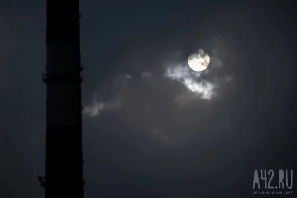 Силы ПВО за ночь сбили свыше 30 БПЛА над регионами РФ и Чёрным морем