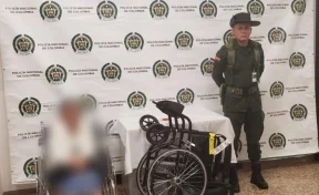 81-летняя бабушка пыталась пронести в самолёт 17 кг кокаина в инвалидной коляске
