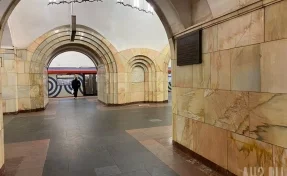 Хотел напугать: пассажир открыл стрельбу в вестибюле московского метро