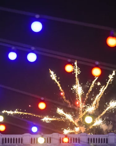 Кемеровчане пожаловались на невидимый ларёк с пиротехникой