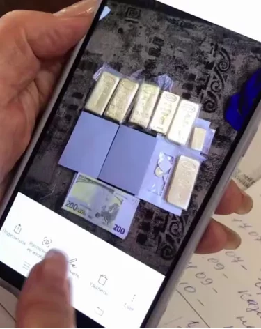 Российская пенсионерка отдала мошенникам 74 млн рублей золотом и наличными