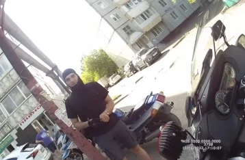 Фото: В Кемерове в результате преследования задержали пьяного мотоциклиста без прав 1