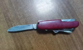 В Междуреченске осудили налётчика, напавшего с ножом на посетителя бара