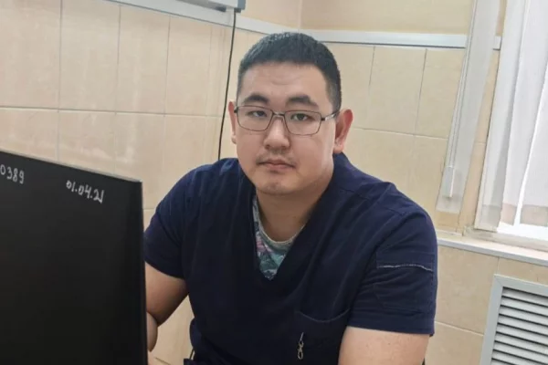 В Прокопьевске врач дважды помог боксёру вернуться на ринг после травмы