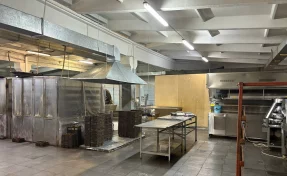 На Камчатке 34-летнему пекарю оторвало руку в тестораскаточной машине 