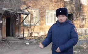 Полицейский спас из огня двух детей, троих взрослых и собаку Белку