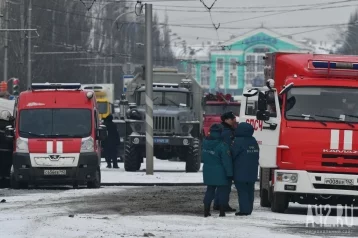Фото: Число пропавших после пожара в «Зимней Вишне» в Кемерове сократилось до 27 1