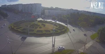 Фото: «Против шерсти»: кемеровчане обсуждают автоледи, ехавшую по «встречке» на бульварном кольце 1