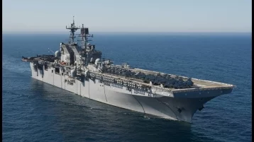 Фото: Действия американского эсминца США в Чёрном море отслеживают два российских корабля 1