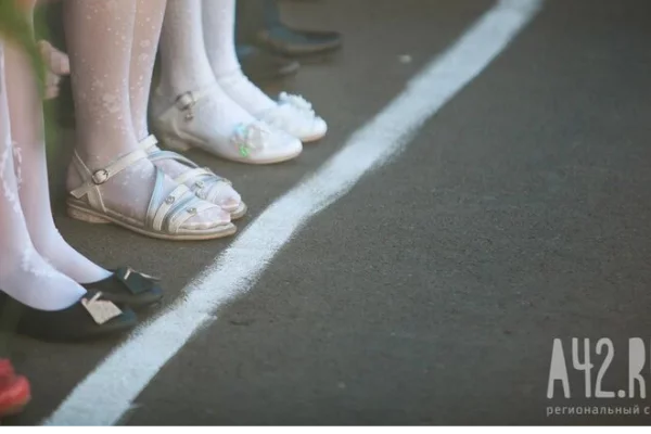 В иркутской школе, ученик которой из ревности убил девочку, работают психологи